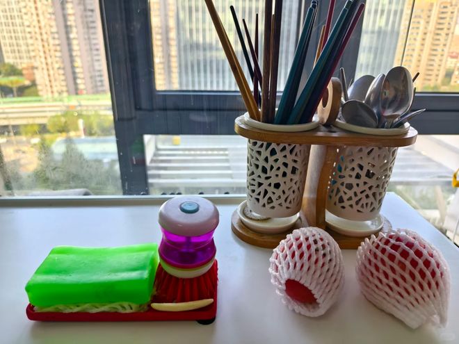 修”战队！废弃手机壳竟然还能变废为宝pg电子免费模拟器游戏手机壳加入“邪(图4)