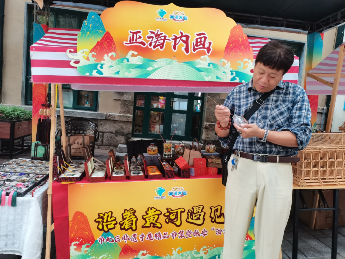 会了吧！20余项沿黄流域老手艺惊艳国庆打卡值爆表pg电子中文模拟器青岛市市北区非遗手造大集也太(图3)